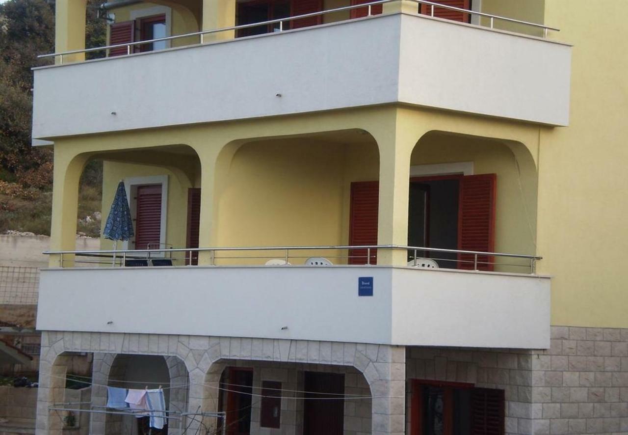 Apartments Viktor 罗戈兹尼察 外观 照片